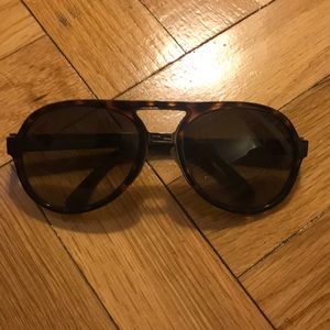 Fendi aviator sunglasses